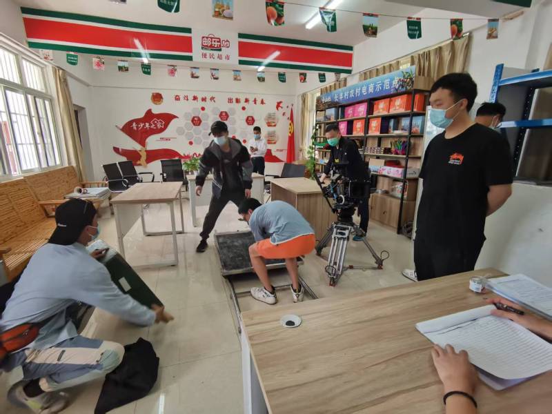 上饶县广告片拍摄公司：极简主义践行者，少即是多的视觉哲学